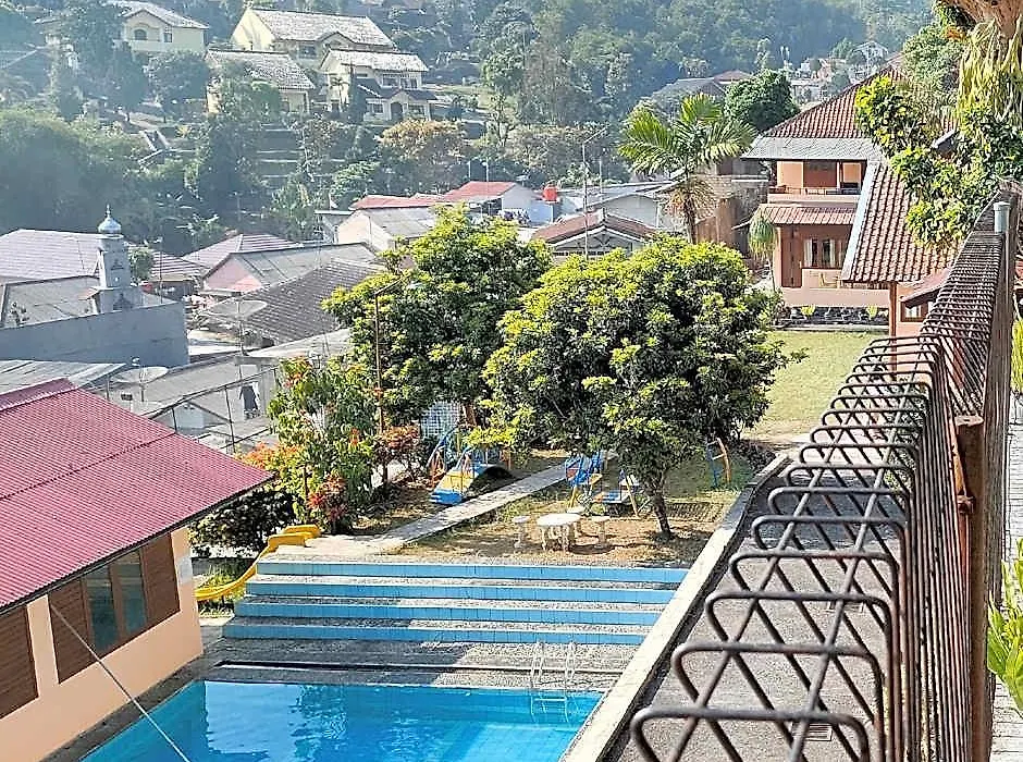 Villa Tunas Alam Mutiara-1