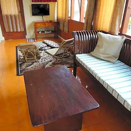 Villa Tunas Alam Mutiara-3